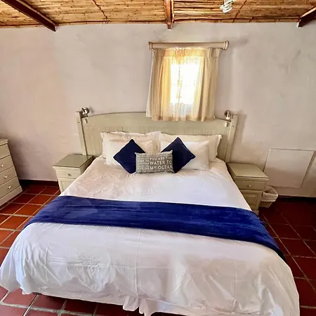 Baywatch Paternoster - The Cottage Exterior photo