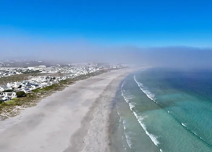 Baywatch Paternoster - The Cottage