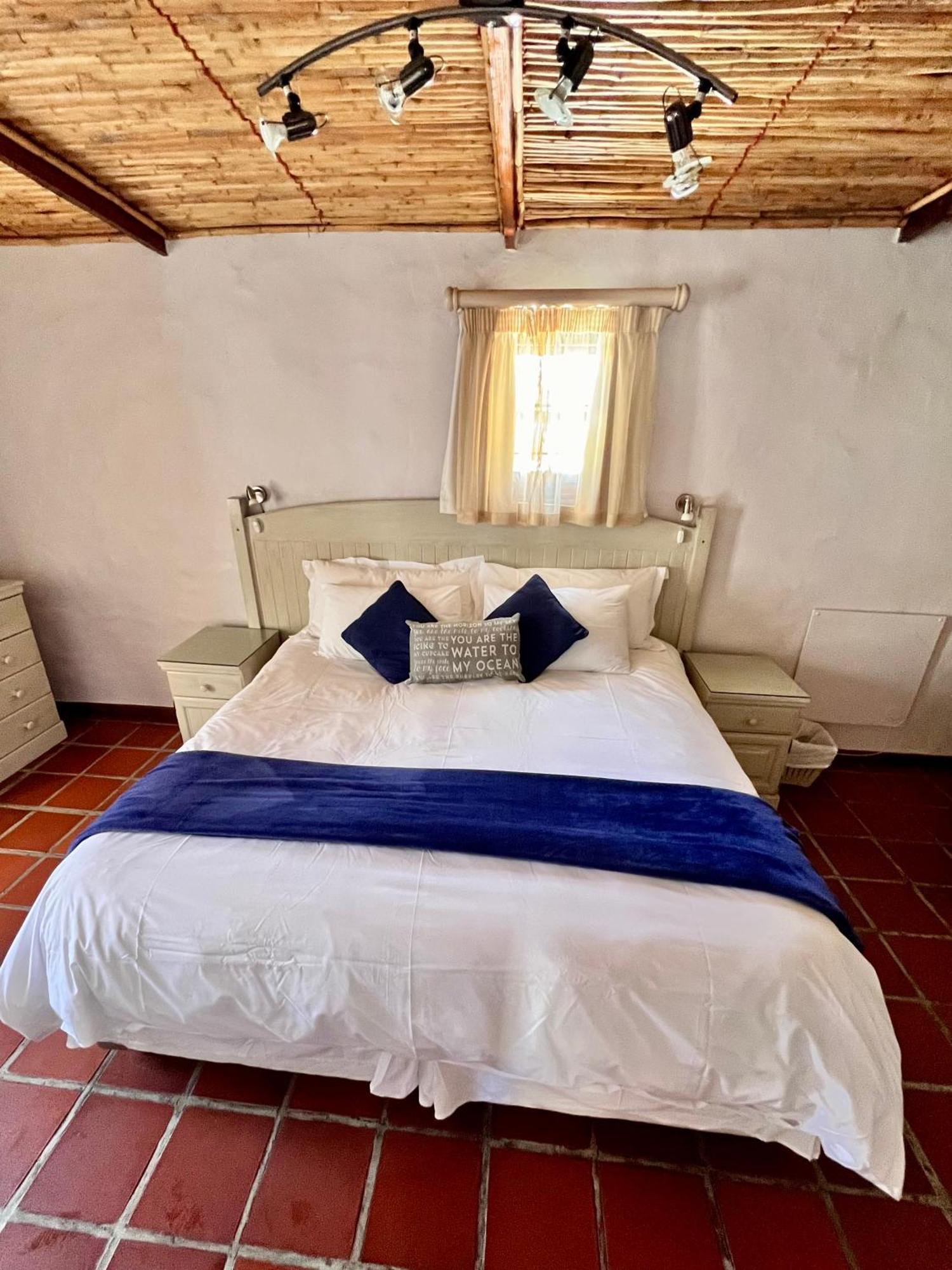 Baywatch Paternoster - The Cottage